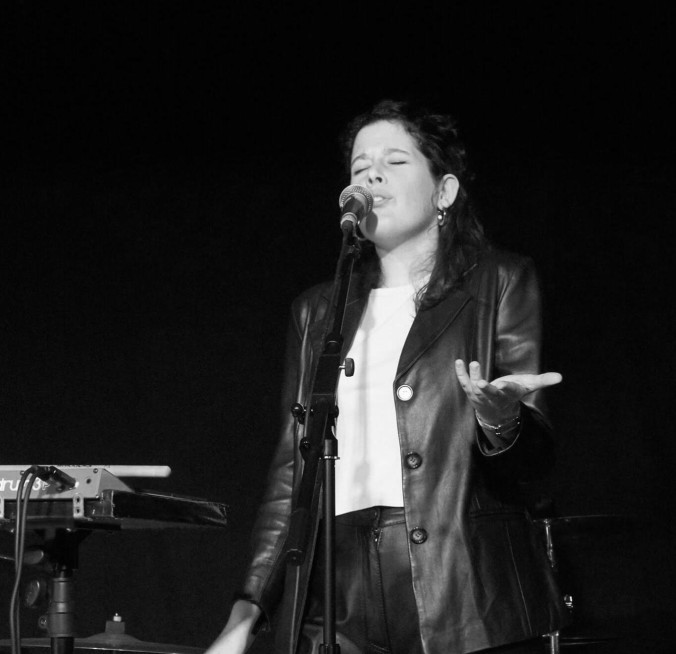 Louise Bareau
